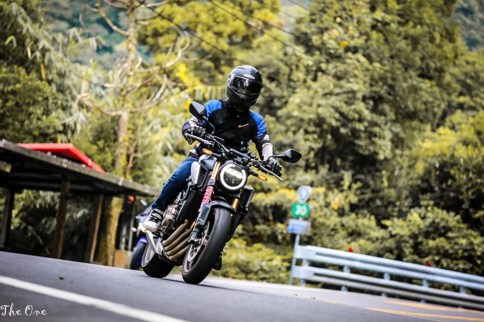 HONDA CB650R